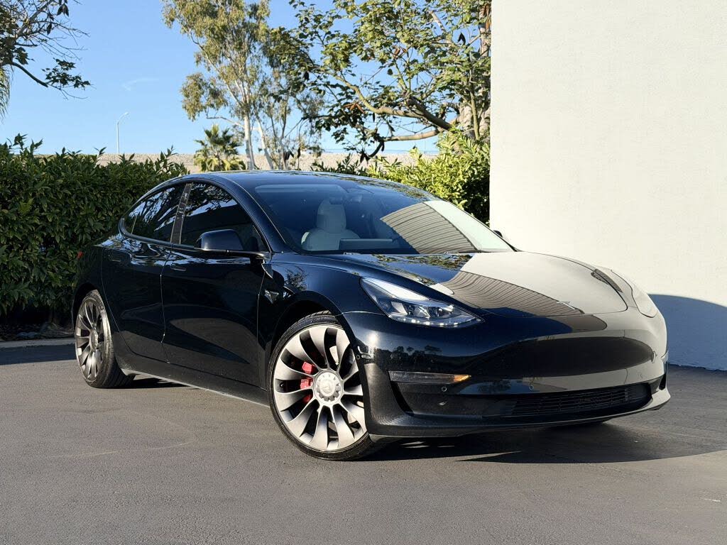 2022 Tesla Model 3 Performance AWD