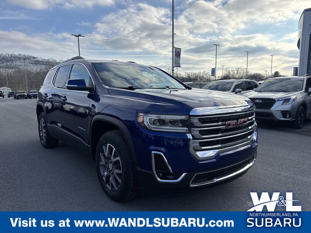 2023 GMC Acadia SLT FWD