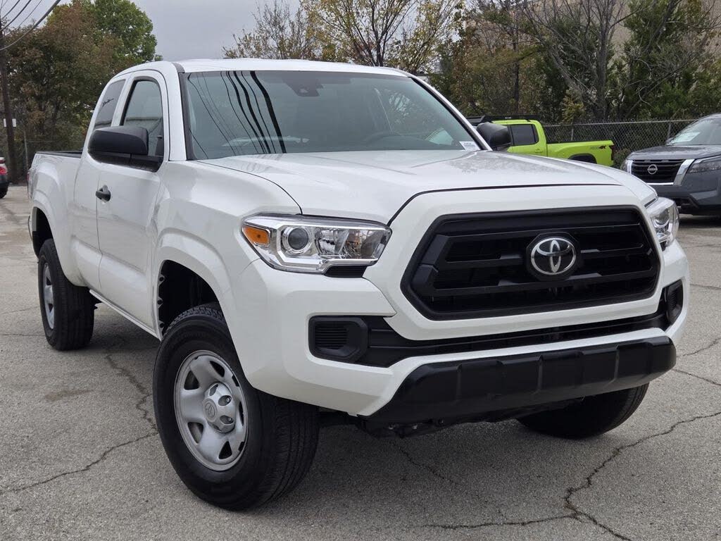 2023 Toyota Tacoma SR I4 Access Cab RWD