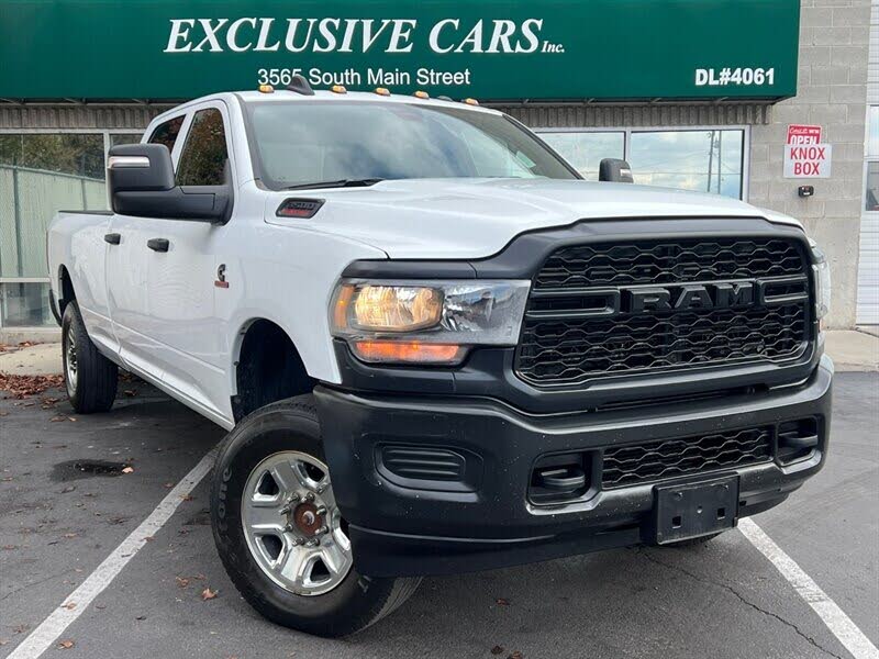 2024 RAM 3500 Tradesman Crew Cab LB 4WD