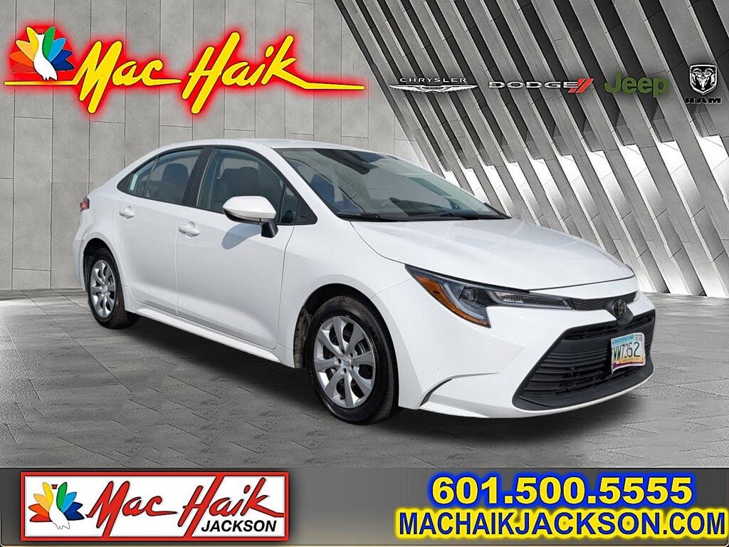 2024 Toyota Corolla LE FWD