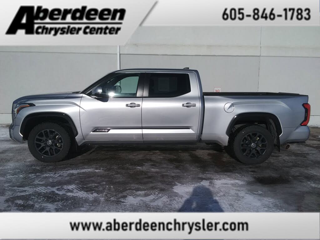 2024 Toyota Tundra Platinum CrewMax Cab LB 4WD