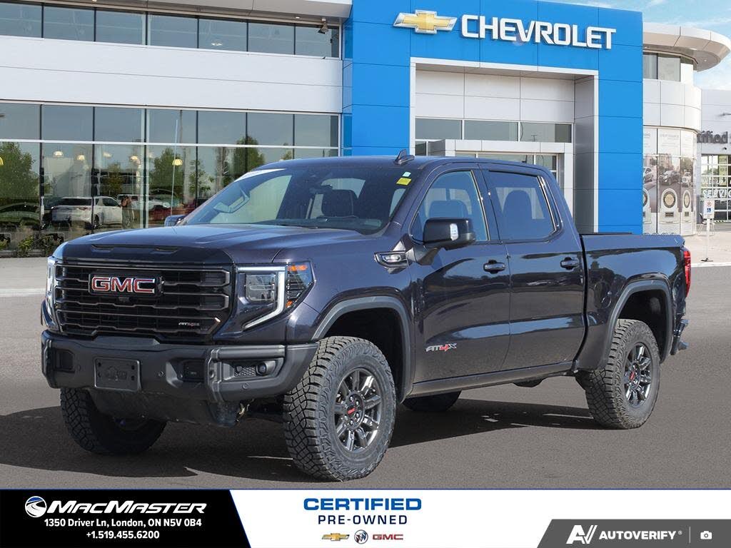 2025 GMC Sierra 1500 AT4X Crew Cab 4WD
