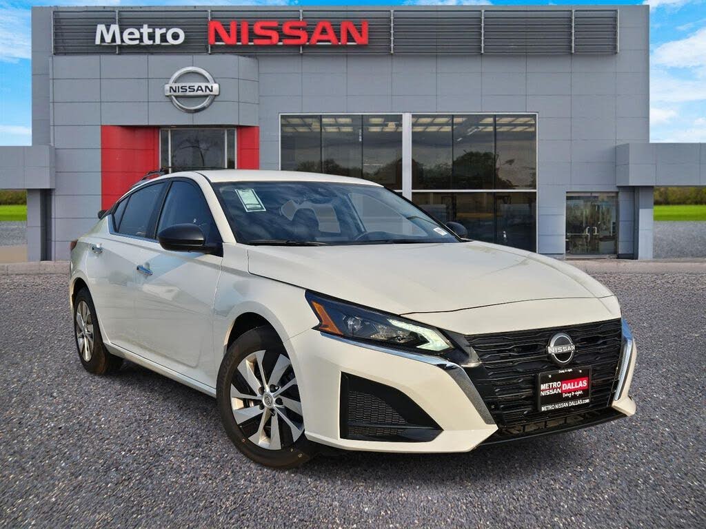 2025 Nissan Altima 2.5 S FWD