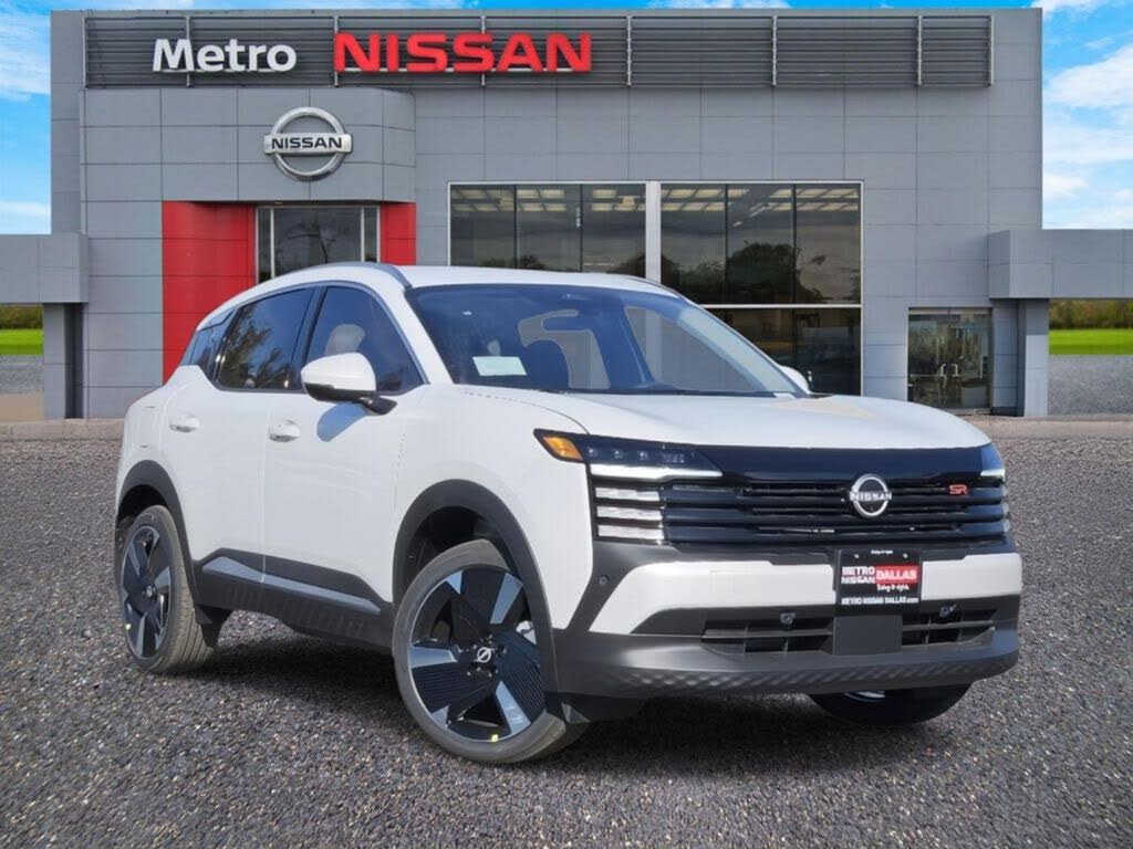 2025 Nissan Kicks SR AWD