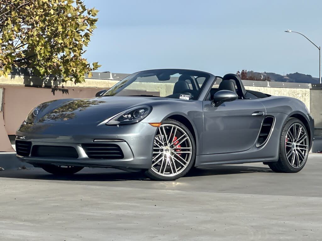2025 Porsche 718 Boxster S RWD