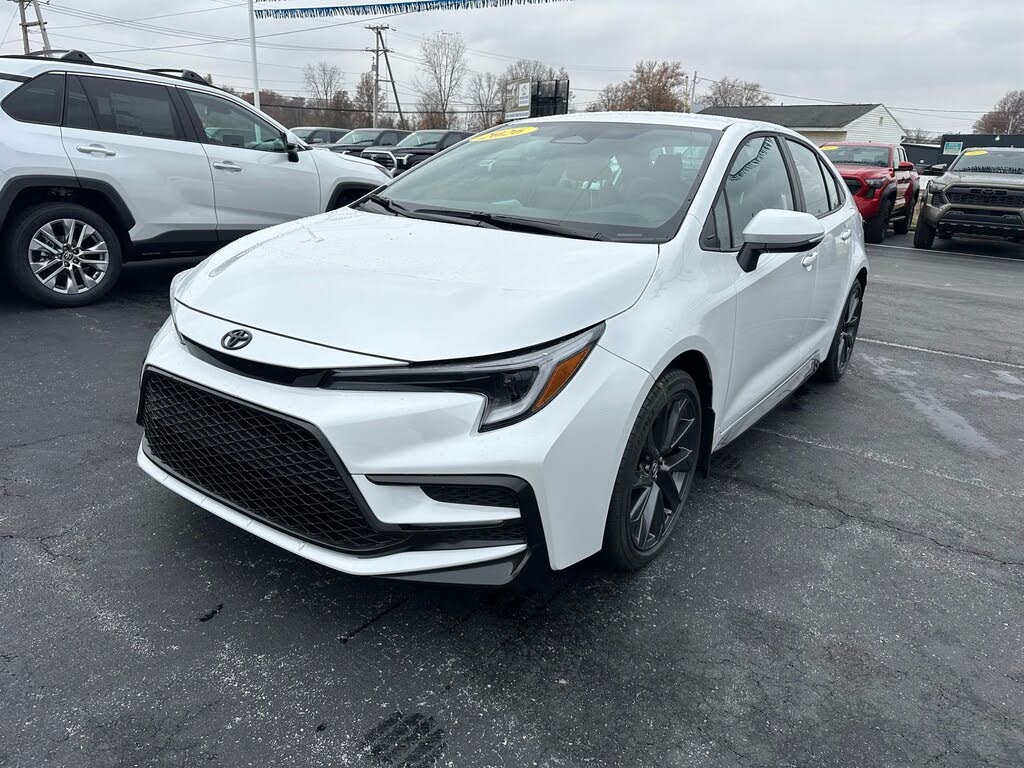 2026 Toyota Corolla SE FWD