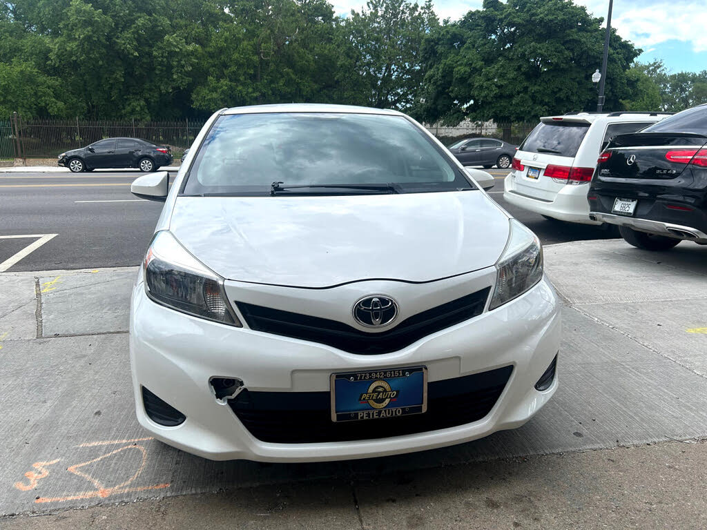 2014 Toyota Yaris L 2dr Hatchback