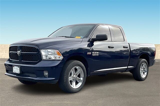 2015 RAM 1500 Express Quad Cab 4WD