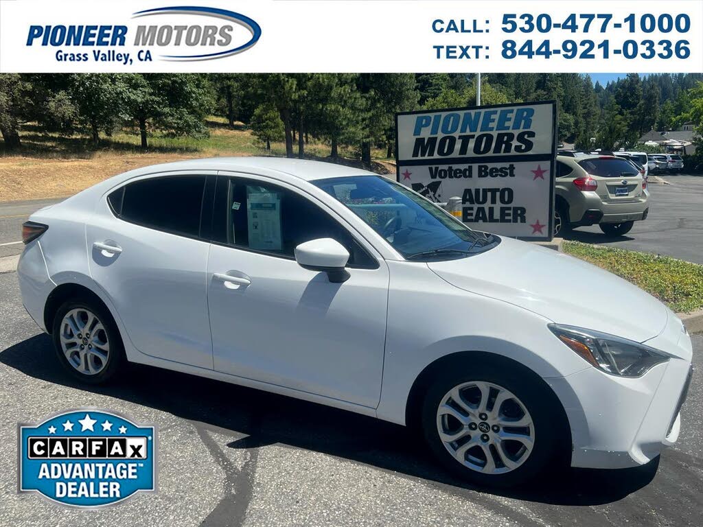 2017 Toyota Yaris iA Sedan