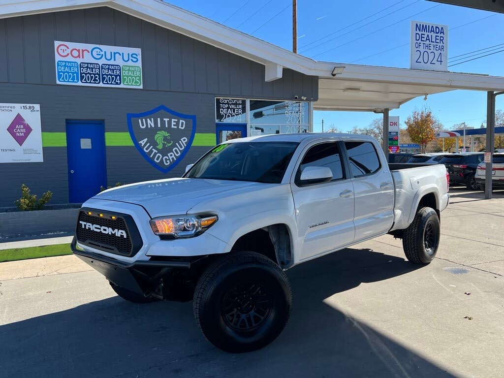 2018 Toyota Tacoma SR5 V6 Double Cab LB 4WD