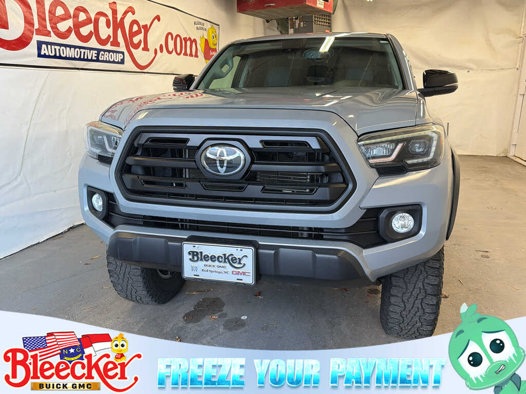 2019 Toyota Tacoma SR5 V6 Double Cab RWD