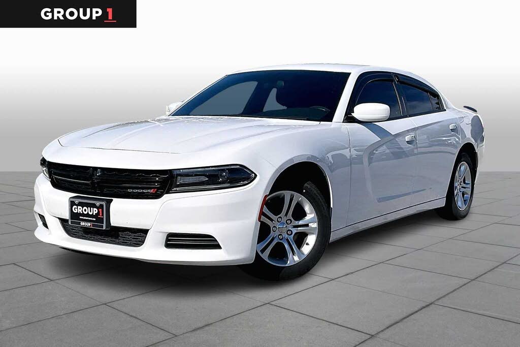 2020 Dodge Charger SXT RWD