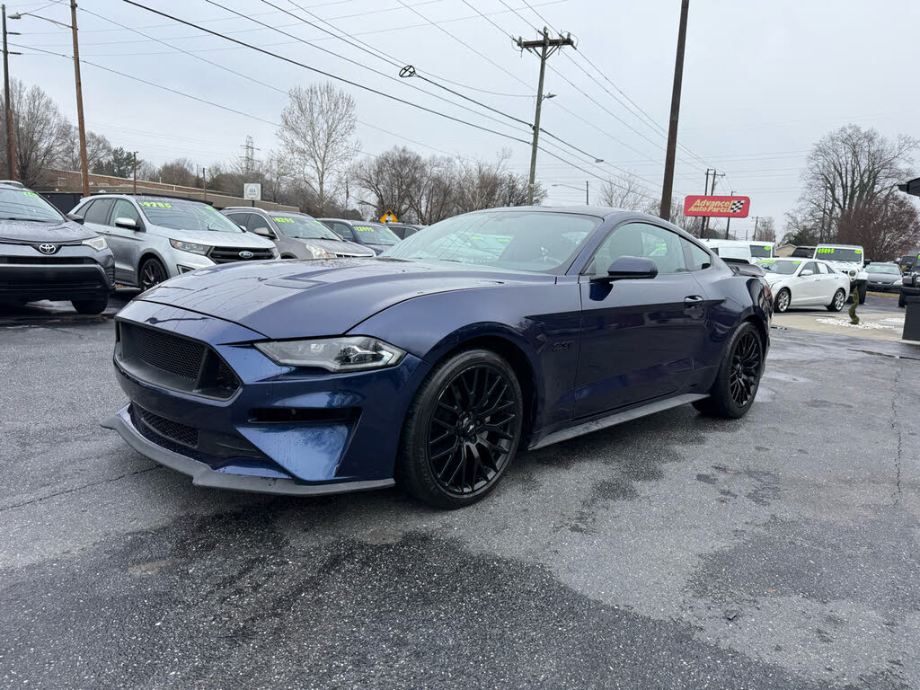 2020 Ford Mustang EcoBoost Coupe RWD