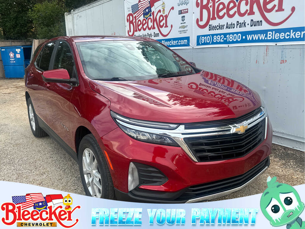 2022 Chevrolet Equinox LT FWD with 1LT