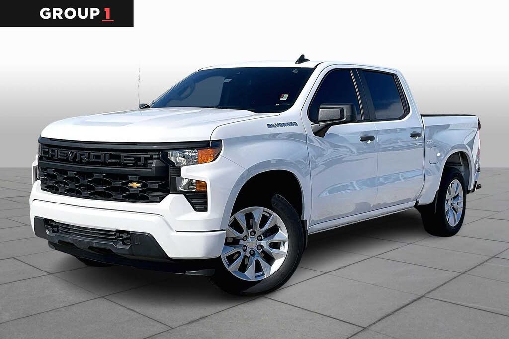 2022 Chevrolet Silverado 1500 Custom Crew Cab RWD