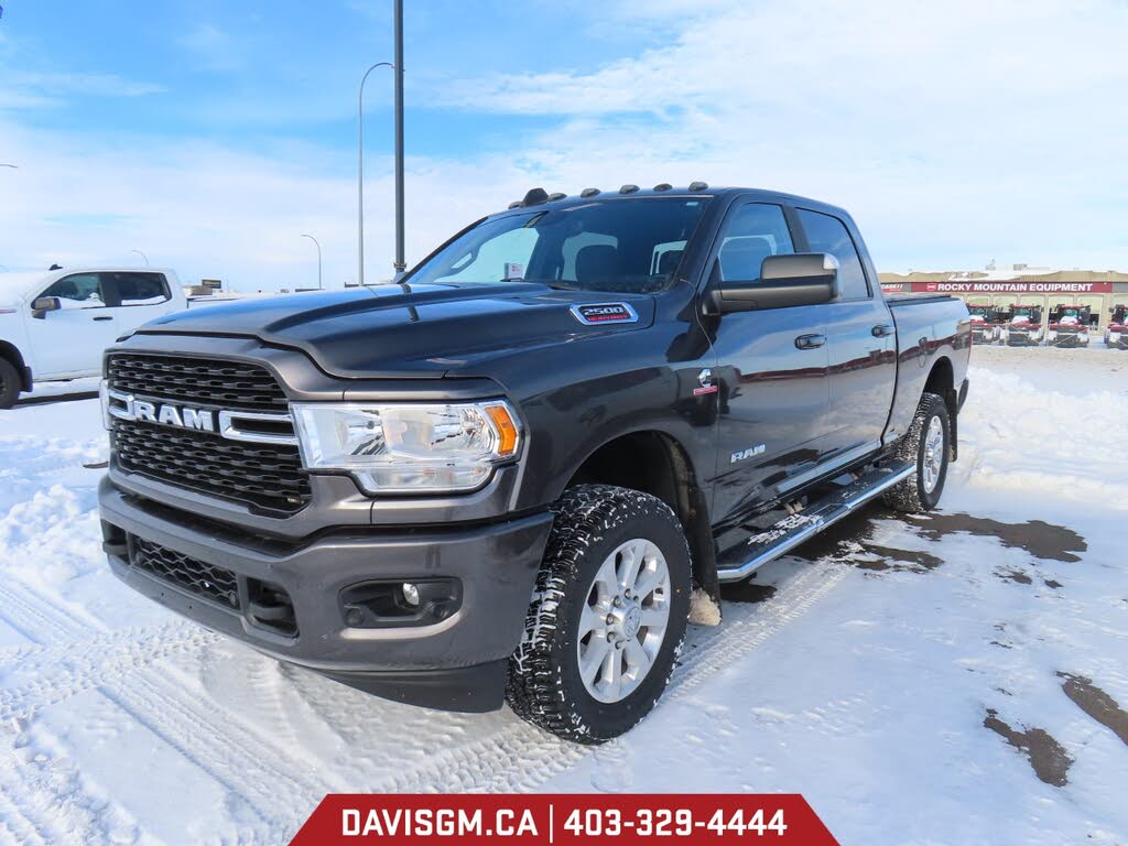 2022 RAM 2500 Big Horn Crew Cab 4WD