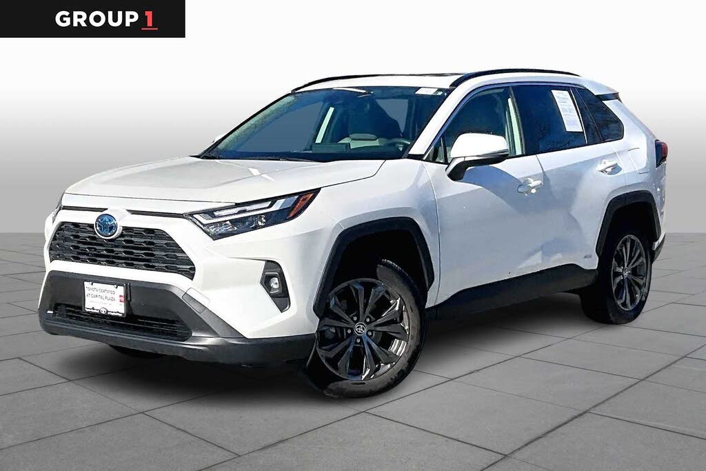 2022 Toyota RAV4 Hybrid XLE Premium AWD