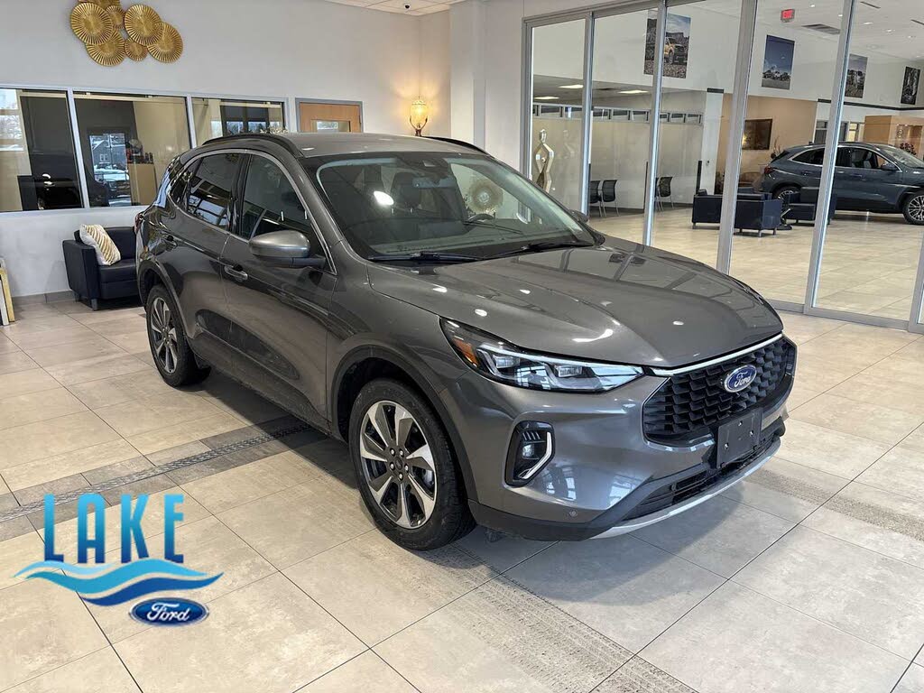 2023 Ford Escape Platinum AWD