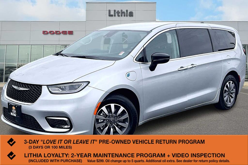 2024 Chrysler Pacifica Hybrid Select FWD