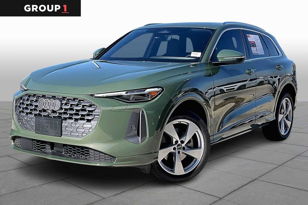 2025 Audi Q5 quattro Premium Plus 40 TFSI