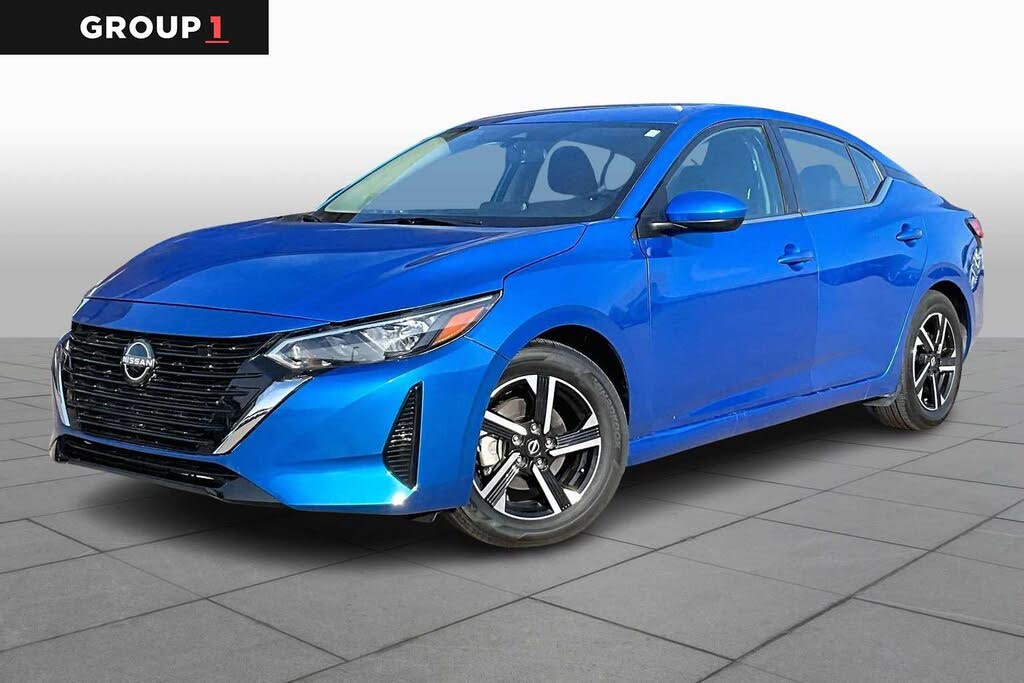 2025 Nissan Sentra SV FWD