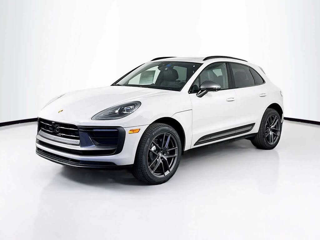 2026 Porsche Macan T AWD