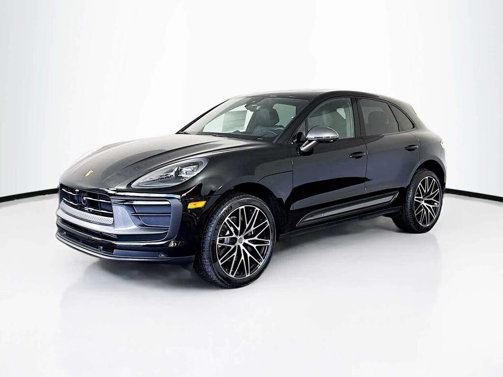 2026 Porsche Macan T AWD