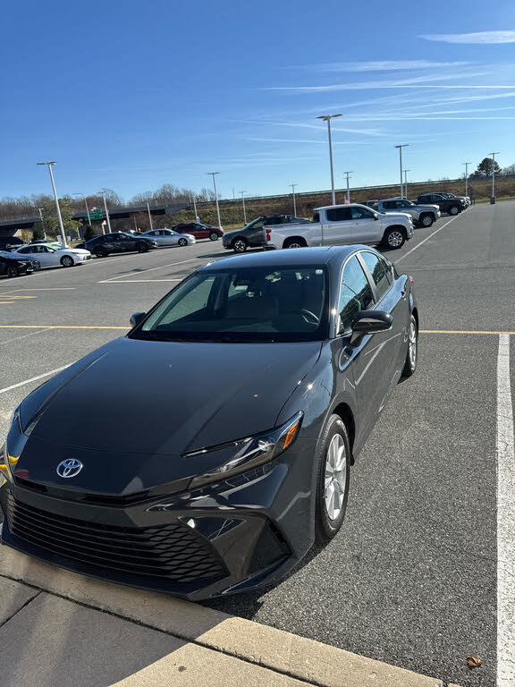 2026 Toyota Camry LE FWD