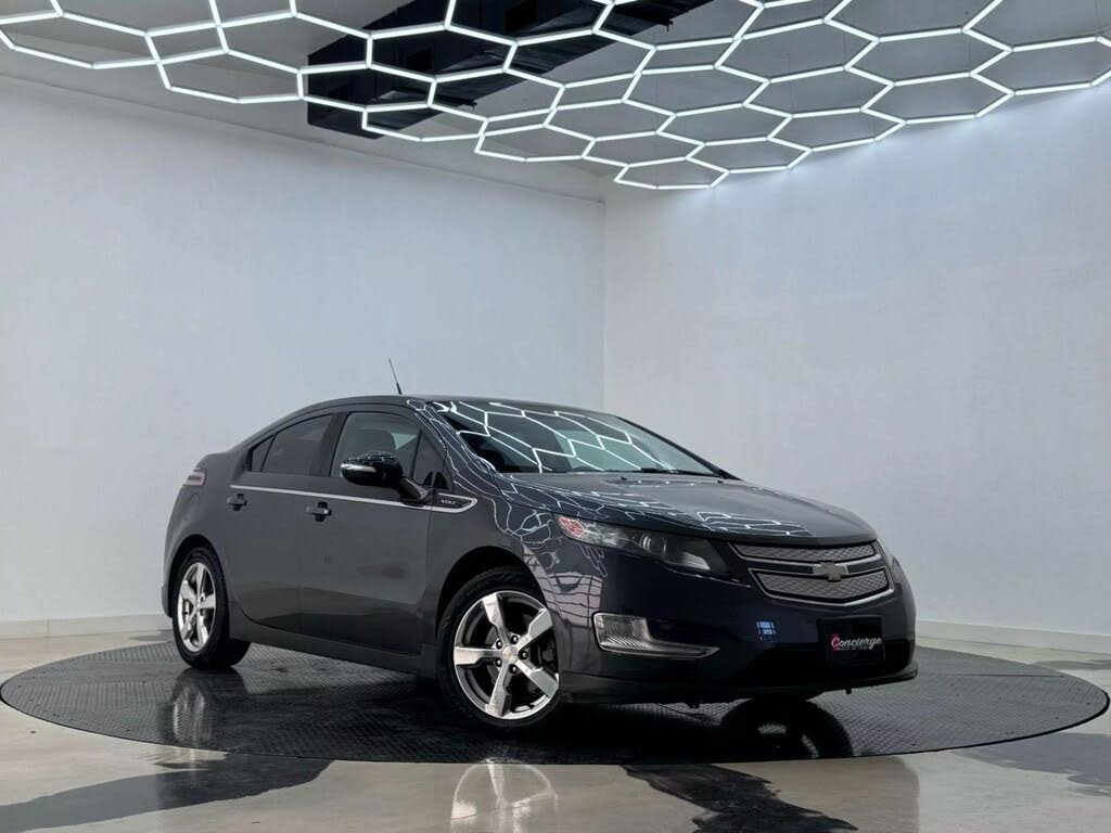 2011 Chevrolet Volt Premium FWD