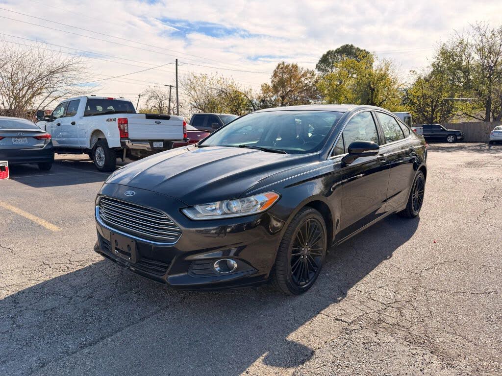 2014 Ford Fusion SE