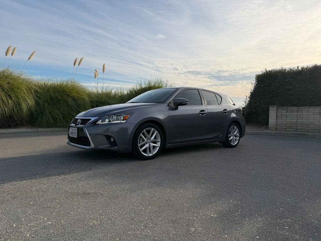 2014 Lexus CT Hybrid 200h FWD