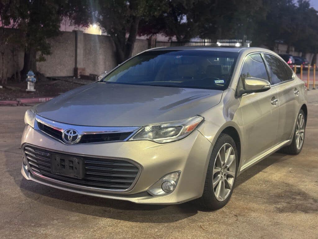 2014 Toyota Avalon XLE