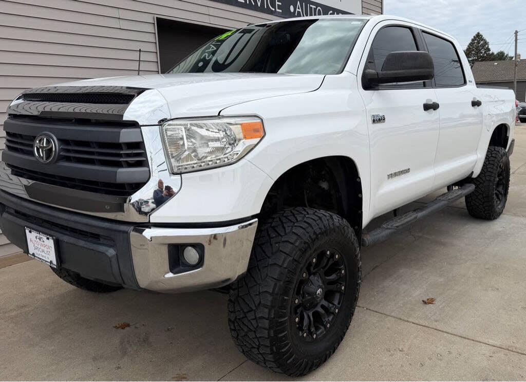 2014 Toyota Tundra SR5 CrewMax 5.7L FFV 4WD