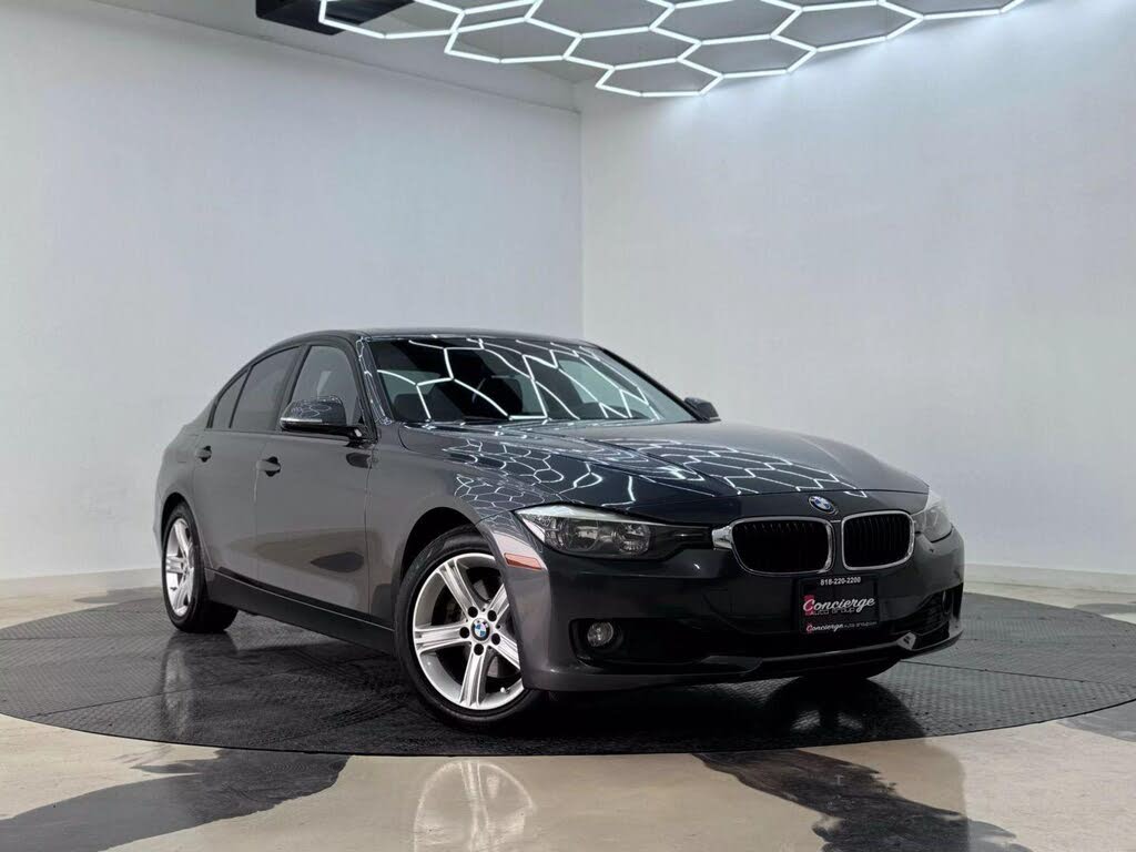 2015 BMW 3 Series 328i Sedan RWD