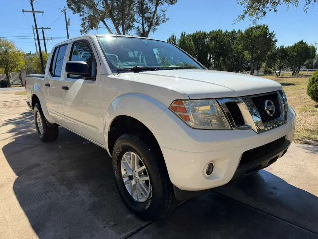 2015 Nissan Frontier SV Crew Cab