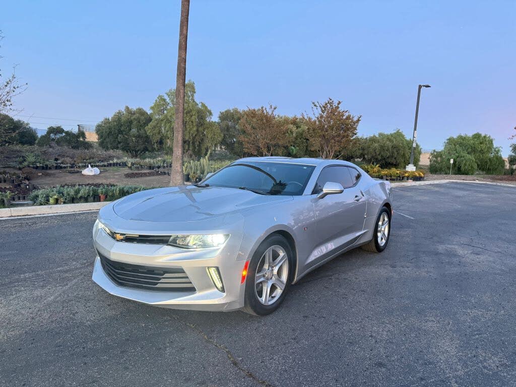 2016 Chevrolet Camaro 1LT Coupe RWD
