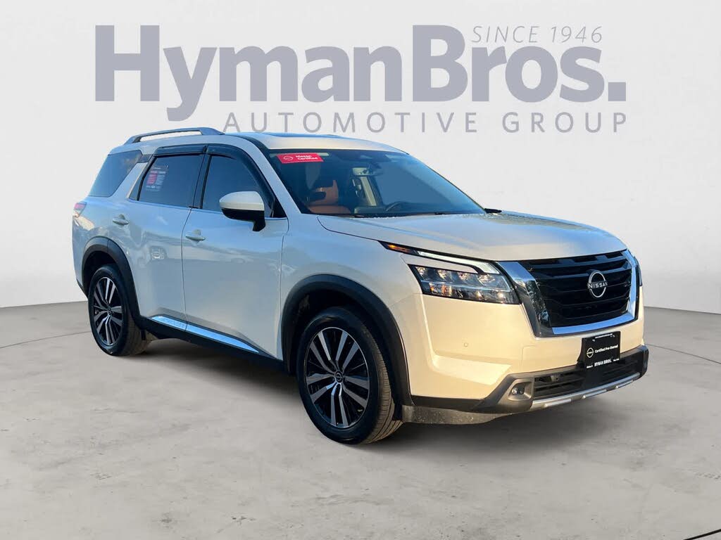 2023 Nissan Pathfinder Platinum 4WD
