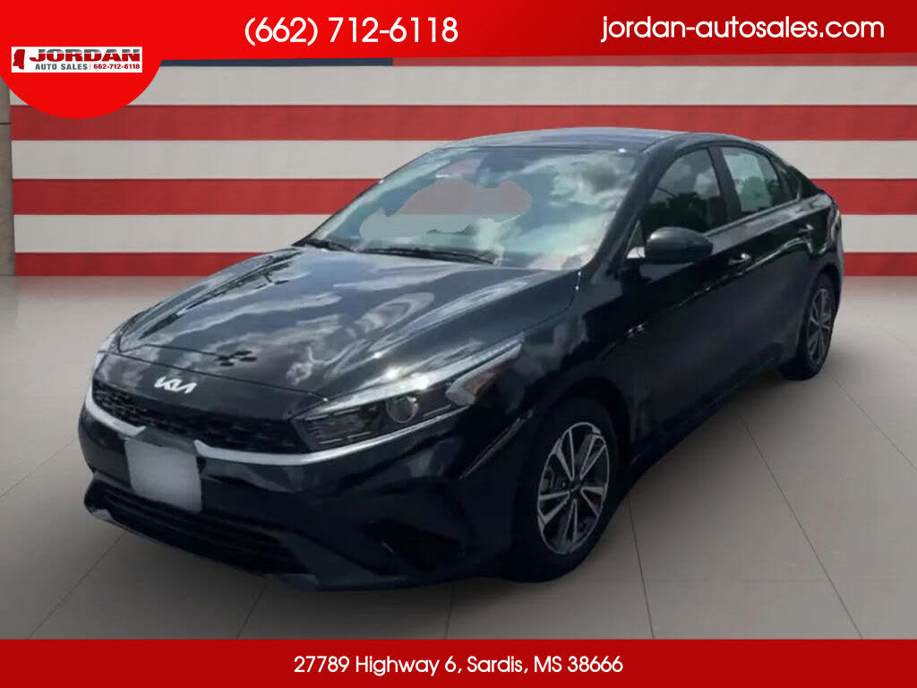 2024 Kia Forte LXS FWD