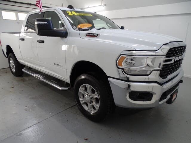 2024 RAM 2500 Big Horn Crew Cab 4WD