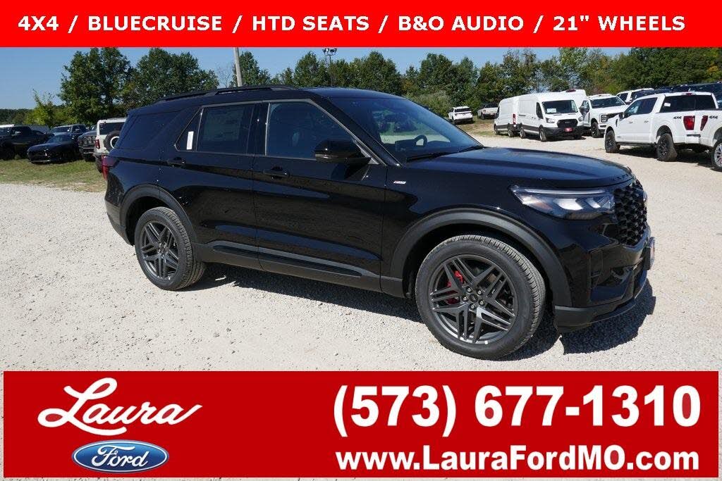 2025 Ford Explorer ST-Line AWD