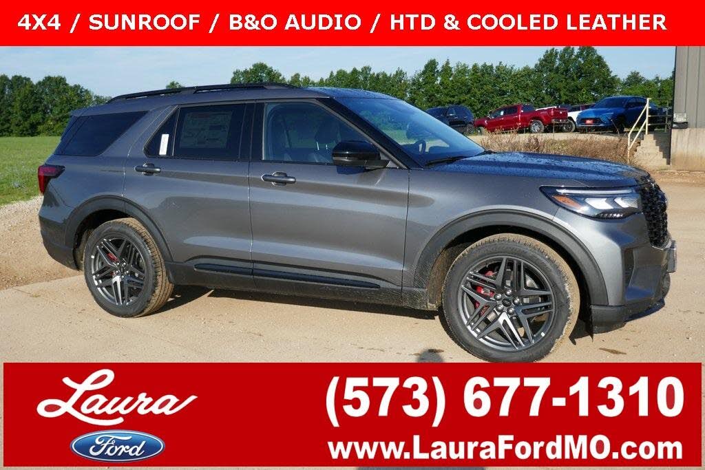 2025 Ford Explorer ST AWD