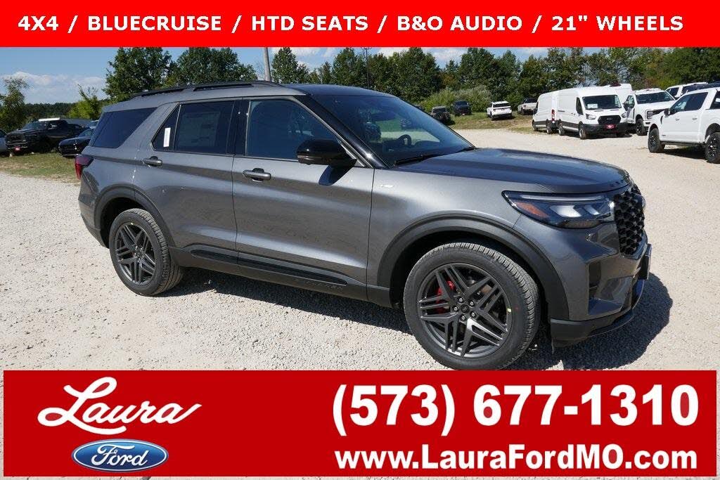 2025 Ford Explorer ST-Line AWD