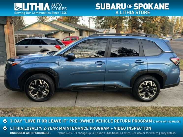 2025 Subaru Forester Premium Crossover AWD