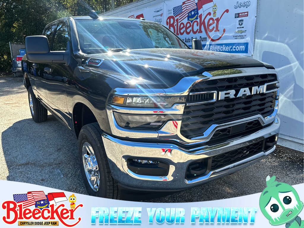 2026 RAM 2500 Tradesman Crew Cab 4WD