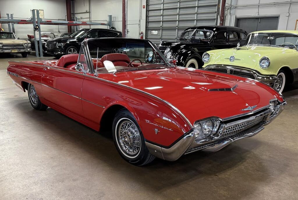 1962 Ford Thunderbird