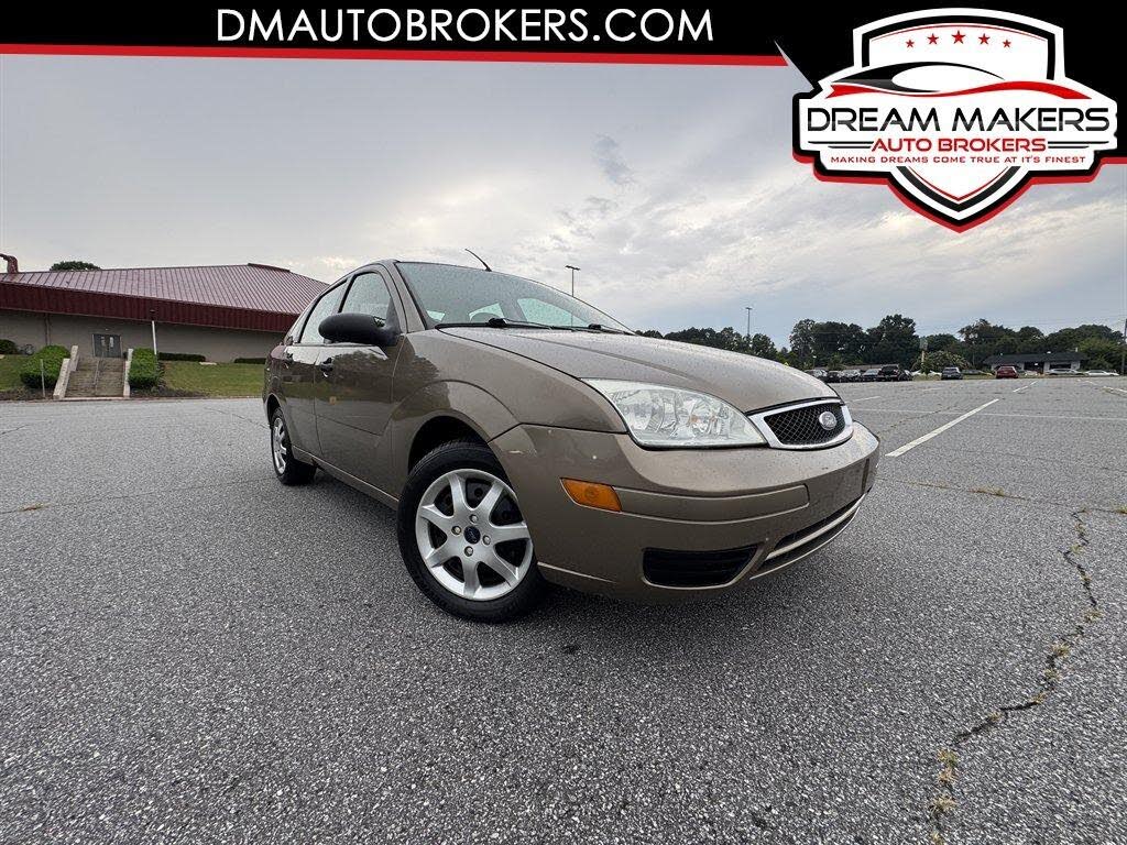 2005 Ford Focus ZX4 SE