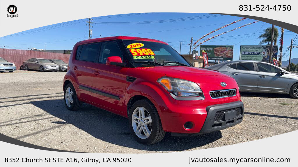2011 Kia Soul +