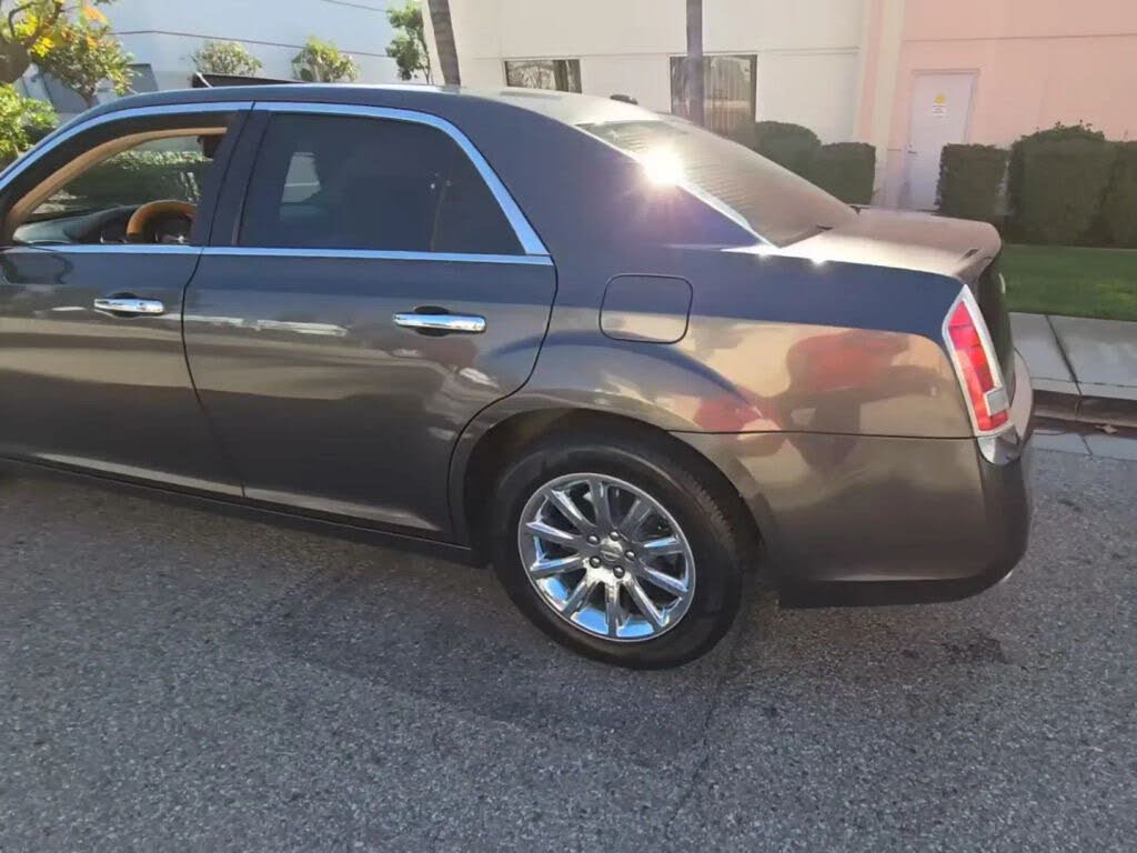 2014 Chrysler 300 C RWD