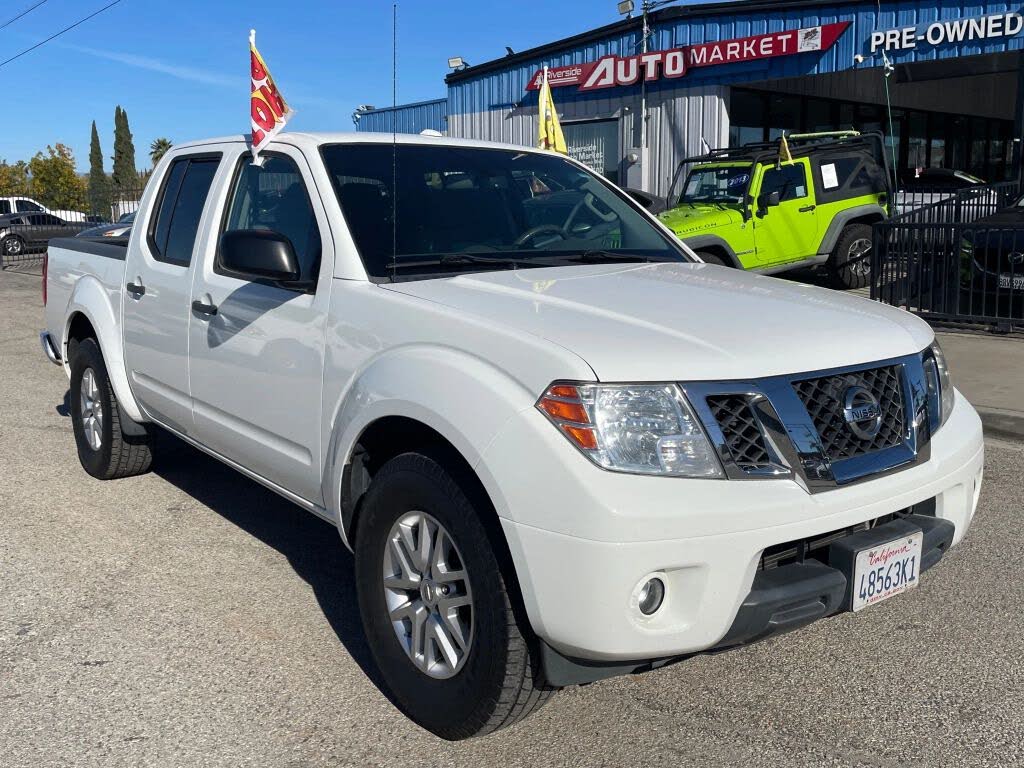 2014 Nissan Frontier SV Crew Cab